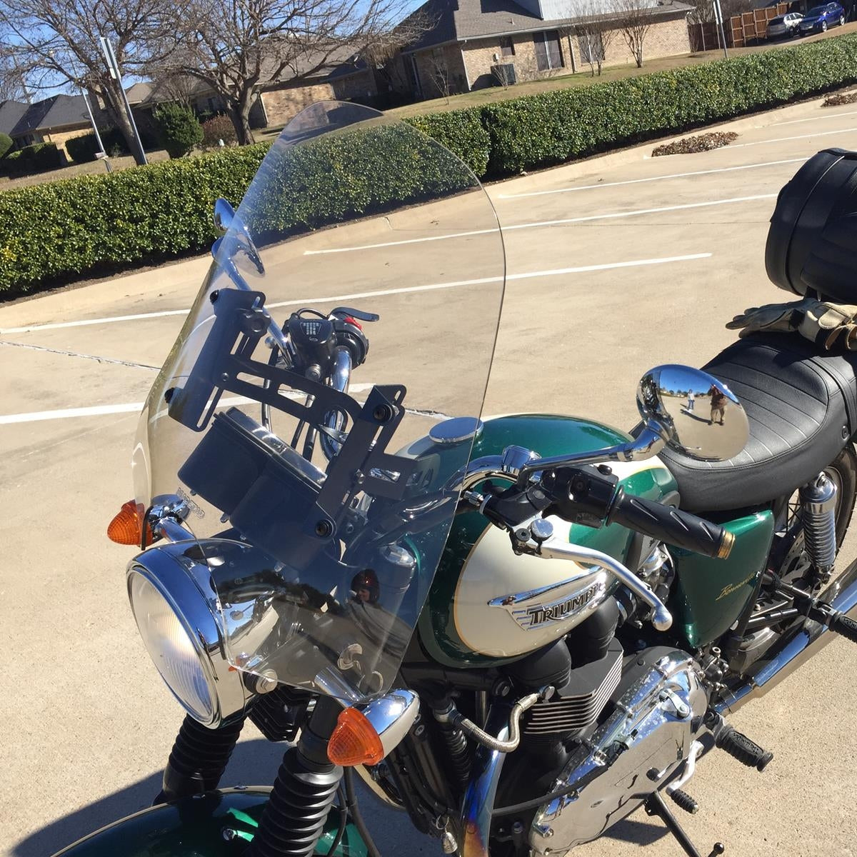 Adjustable Windshield System for Triumph Bonneville T100 2006 2016